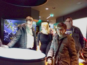 Nutzer und Mitarbeiter der Lebenshilfe Neuss bei Besuch des Aquazoos.