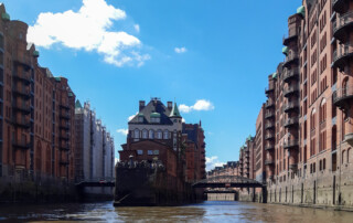 Ein Bild auf die Speicherstadt in Hamburg.