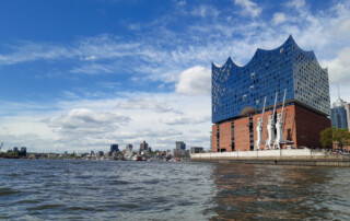 Ein Bild der Elbphilharmonie in Hamburg.