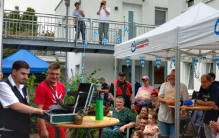 Ein Bild von der Zauber-Aufführung