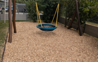 Ein Bild von der neuen Schaukel.